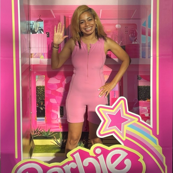 Meet your Posher, Ak - Picture 1 of 1